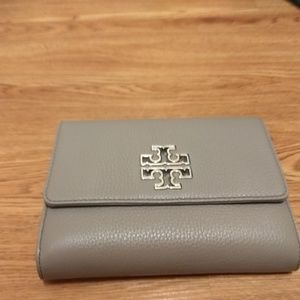 Brand New Tory Burch Sling Cross Body Wallet